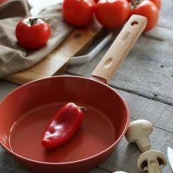 Poêle Ector Induction Aluminium Revêtu Manche En Bois 20 Cm Rouge -de Buyer Soldes Magasin 108012 3 1 Poele Ector induction aluminium revetu manche en bois 20 cm rouge Ogo