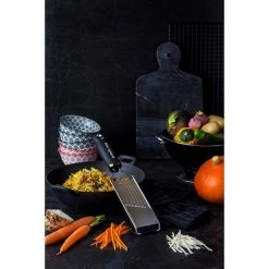 Microplane Mandoline à Julienne Gourmet 11 Microplane Mandoline à Julienne Gourmet -de Buyer Soldes Magasin 478017 4 1 Mandoline a julienne Gourmet Microplane