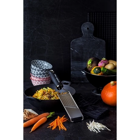 Microplane Mandoline à Julienne Gourmet 7 Microplane Mandoline à Julienne Gourmet – Image 5