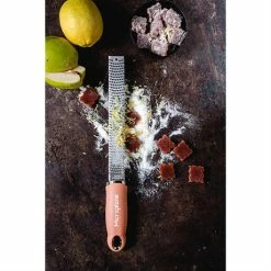 Microplane Zesteur Premium Classic Râpe Cannelle -de Buyer Soldes Magasin 478031 3 1 Zesteur Premium Classic rape cannelle Microplane