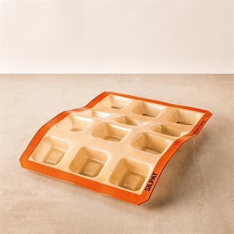 Plaque De 12 Empreintes Savarins Carrés 4 Plaque De 12 Empreintes Savarins Carrés – Image 2