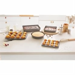 Plaque 12 Mini-muffins Acier Revêtement Antiadhérent 26 Cm -de Buyer Soldes Magasin 544004 3 4 Plaque 12 mini muffins acier revetement antiadherent 26 cm Mathon