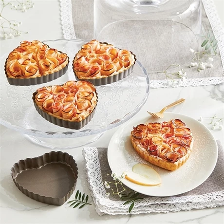 Set De 4 Moules à Tartelette Coeur Revêtement Antiadhérent 11 Cm 5 Set De 4 Moules à Tartelette Coeur Revêtement Antiadhérent 11 Cm – Image 3