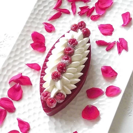 De Buyer Cercle Perforé à Tarte Et Calisson Valrhona 10 Cl 12 Cm Inox 4 De Buyer Cercle Perforé à Tarte Et Calisson Valrhona 10 Cl 12 Cm Inox – Image 2