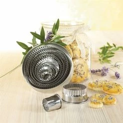 Lot 2 Boîtes De 14 Découpoirs Ronds Lisses Et Cannelés 2 à 11 Cm 7 Lot 2 Boîtes De 14 Découpoirs Ronds Lisses Et Cannelés 2 à 11 Cm -de Buyer Soldes Magasin 579007 2 2 Lot 2 Boites de 14 decoupoirs ronds lisses et canneles 2 a 11 cm Mathon