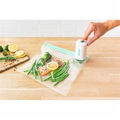 Kit Pompe Et Sacs Sous Vide STOR’EAT F93867 11 Kit Pompe Et Sacs Sous Vide STOR’EAT F93867 -de Buyer Soldes Magasin 606062 4 3 Kit pompe et sacs sous vide STOR EAT F93867 Mastrad
