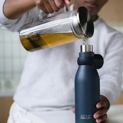 Joseph Joseph Bouteille Isotherme Isolée Sous Vide Loop 500 Ml Bleu Mat -de Buyer Soldes Magasin 670195 4 1 Bouteille isotherme isolee sous vide Loop 500 ml Bleu mat Joseph Joseph
