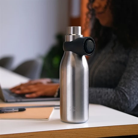 Joseph Joseph Bouteille Isotherme Isolée Sous Vide Loop 500 Ml Inox Brossé 5 Joseph Joseph Bouteille Isotherme Isolée Sous Vide Loop 500 Ml Inox Brossé – Image 3