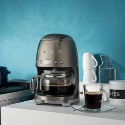 Smeg Machine à Café Filtre Chrome 1050 W DCF02SSEU -de Buyer Soldes Magasin 700034 4 1 Machine a cafe Filtre chrome 1050 W DCF02SSEU Smeg
