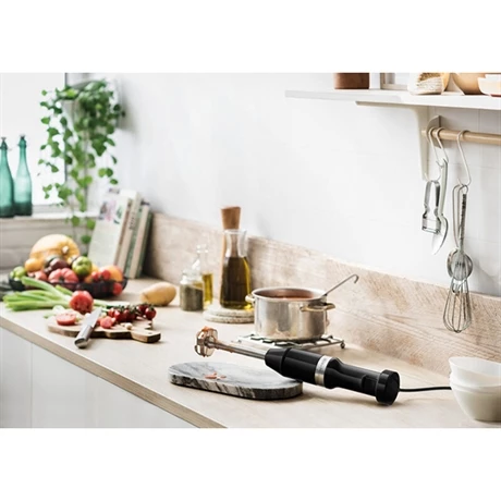 Mixeur Plongeant 5 Vitesses 180 W Noir Onyx Kitchenaid 5KHBV83EOB 4 Mixeur Plongeant 5 Vitesses 180 W Noir Onyx Kitchenaid 5KHBV83EOB – Image 2