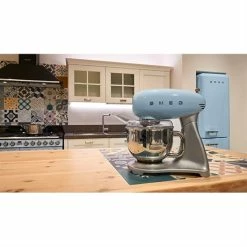 Smeg Robot Sur Socle Bleu Azur 800 W SMF02PBEU -de Buyer Soldes Magasin 761040 3 1 Robot sur socle Bleu azur 800 W SMF02PBEU Smeg
