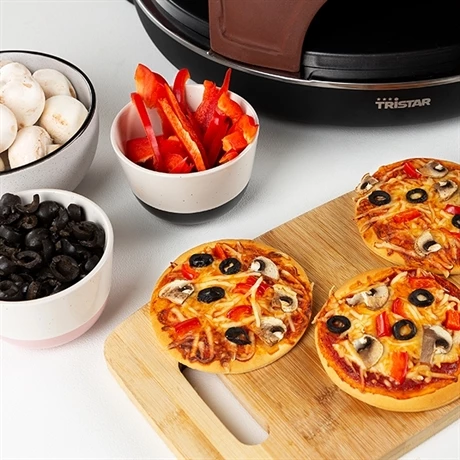 Tristar Pizza Festa - 4 Personnes 900 W PZ-9154 7 Tristar Pizza Festa - 4 Personnes 900 W PZ-9154 – Image 5