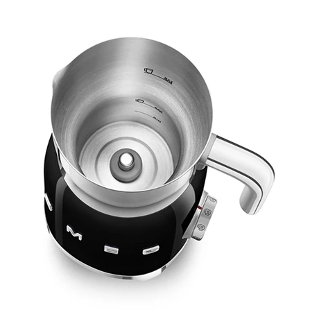 Smeg Chocolatière Et Mousseur De Lait Noir MFF11BLEU 6 Smeg Chocolatière Et Mousseur De Lait Noir MFF11BLEU – Image 4